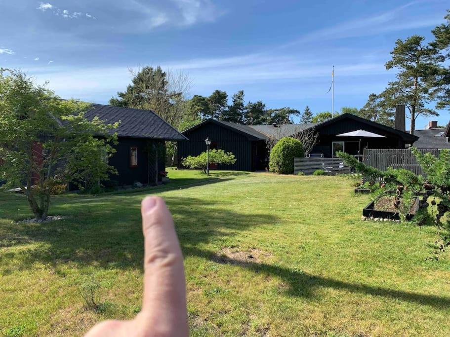 Kullahalvoen Naera Jonstorps Hamn Exterior foto
