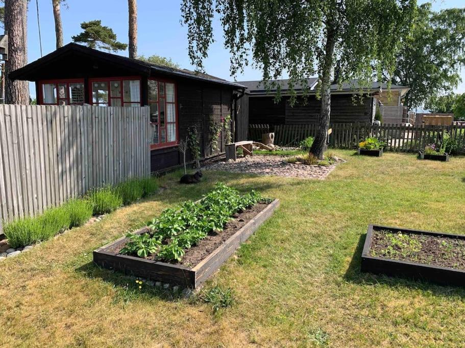Kullahalvoen Naera Jonstorps Hamn Exterior foto