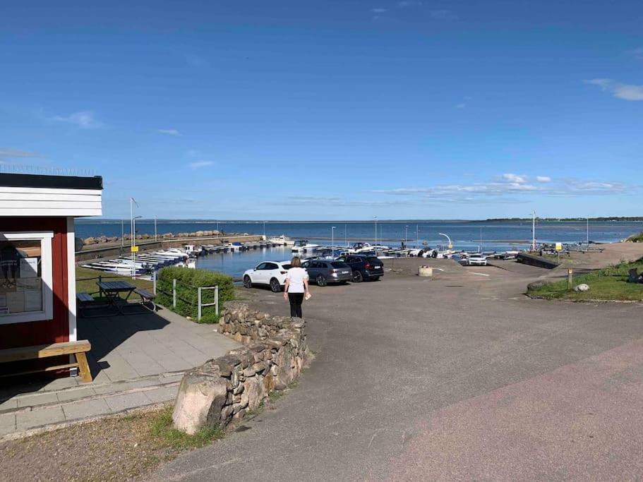 Kullahalvoen Naera Jonstorps Hamn Exterior foto